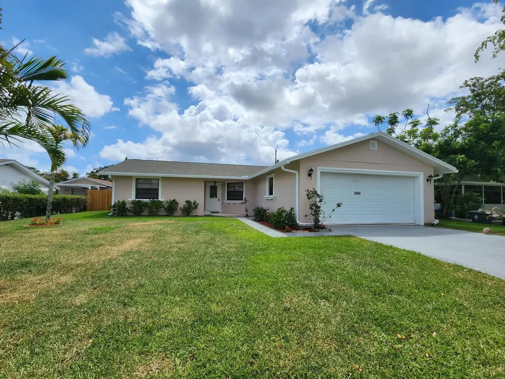 6684 N Plymouth Drive Lake Worth FL 33462