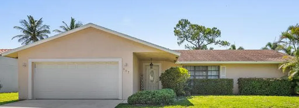 117 Sunflower Street Royal Palm Beach FL 33411