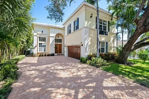 226 N Lakeside Drive Lake Worth Beach FL 33460