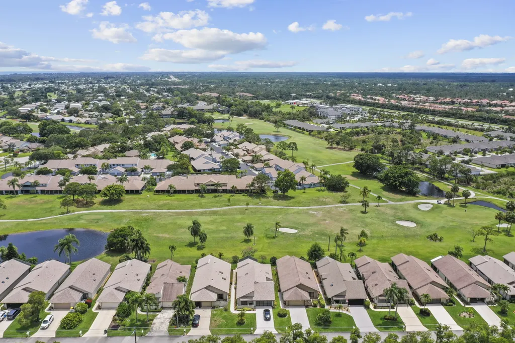5966 SE Franklin Place Hobe Sound FL 33455