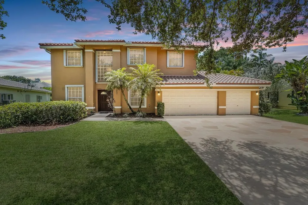 1334 NW 102nd Drive Coral Springs FL 33071