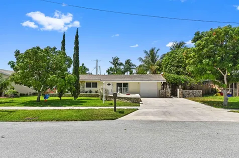 284 NW 46th Street Boca Raton FL 33431