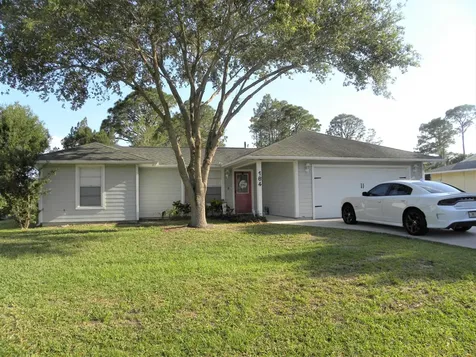 164 NE Royce Avenue Port St Lucie FL 34983