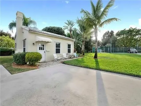 2507 S Indian River Drive Fort Pierce FL 34950