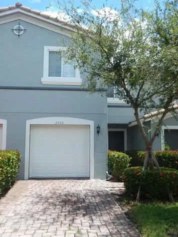 2552 SW Marshfield Court Port St Lucie FL 34953