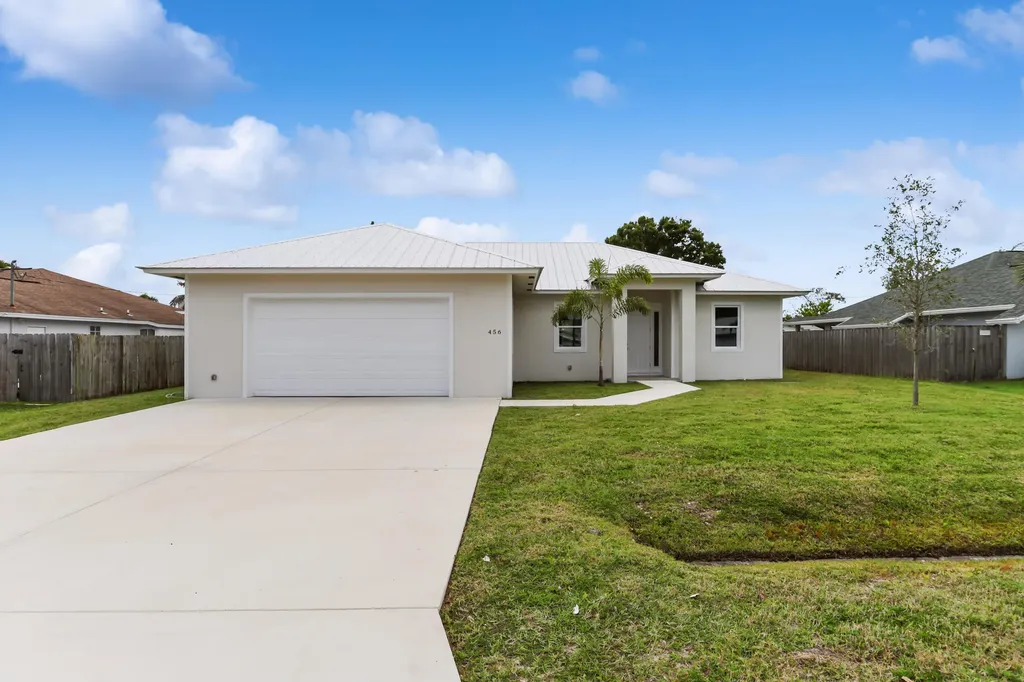 456 SE Skipper Lane Port St Lucie FL 34983