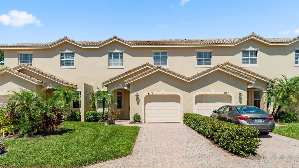 8174 Mulligan Circle Port St Lucie FL 34986