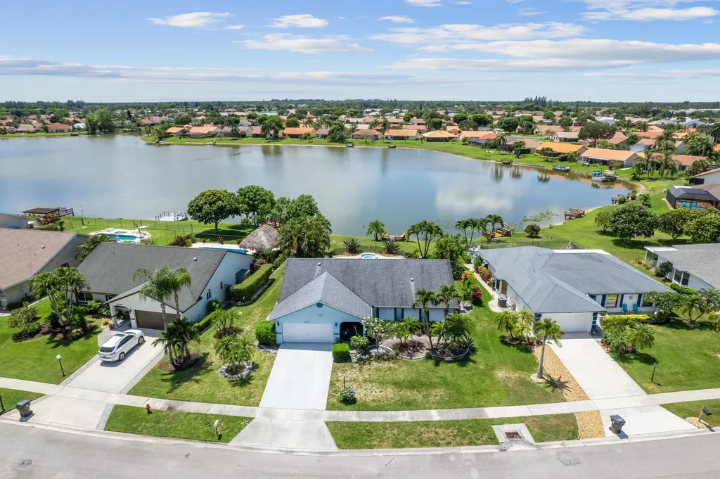 8780 Sand Lake Court Lake Worth FL 33467