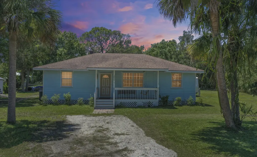 4805 Canal Drive Fort Pierce FL 34982