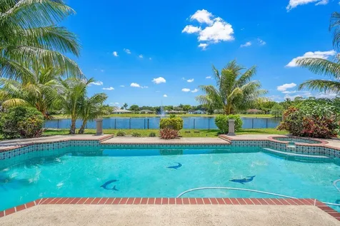 7559 Hazelwood Circle Lake Worth FL 33467