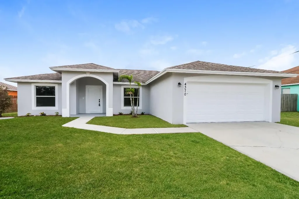 4370 SW Lagrange Street Port St Lucie FL 34953