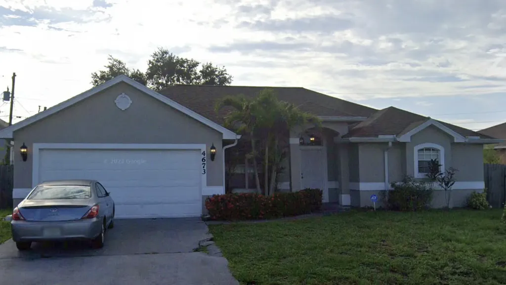 4673 SW Dactyl Street Port St Lucie FL 34953