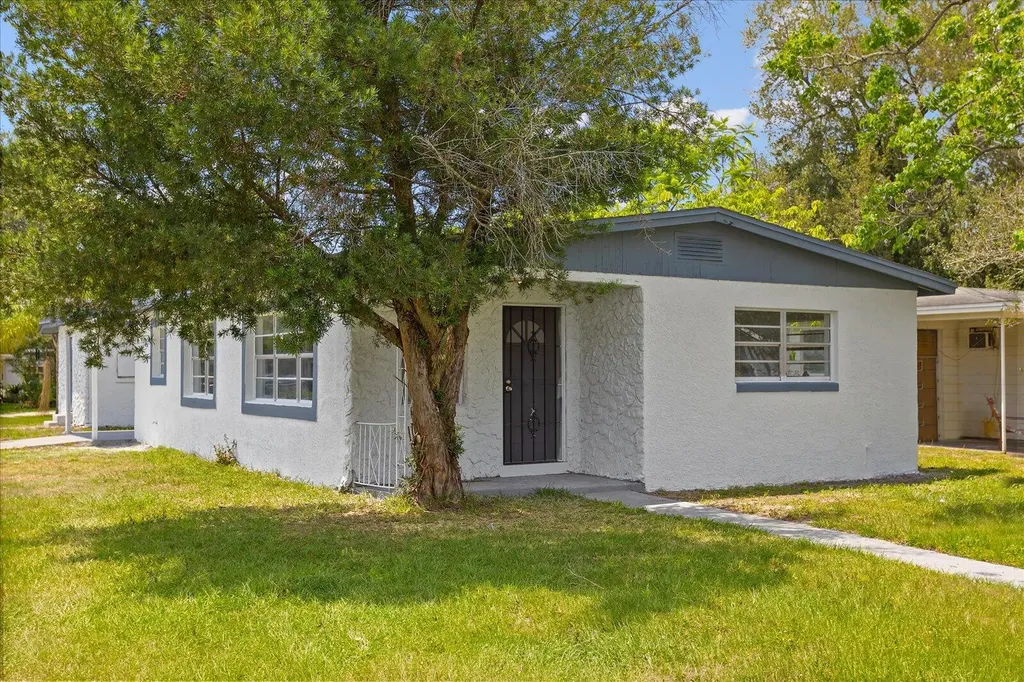 1202 Dewey Avenue Orlando FL 32808