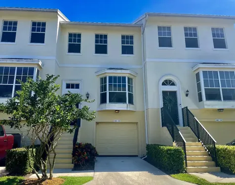 1685 42nd Square Vero Beach FL 32960