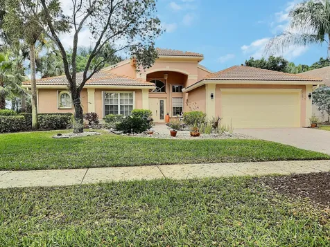 7651 Tarpon Cove Circle Lake Worth FL 33467