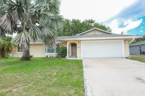 833 SW Nichols Terrace Port St Lucie FL 34953