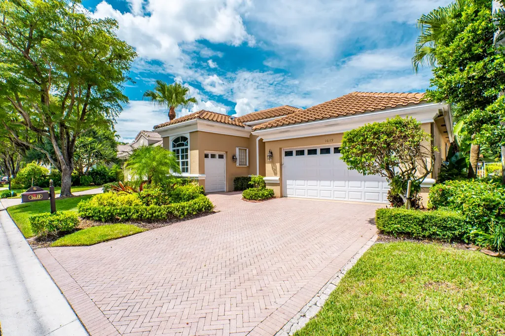 16119 Via Monteverde Delray Beach FL 33446