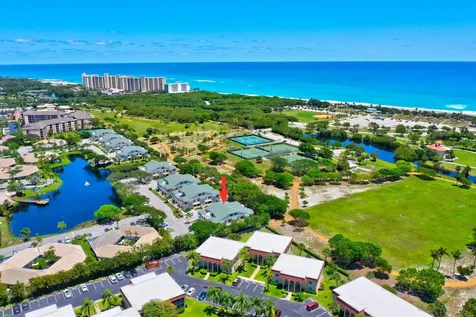810 Bella Vista Court S Jupiter FL 33477