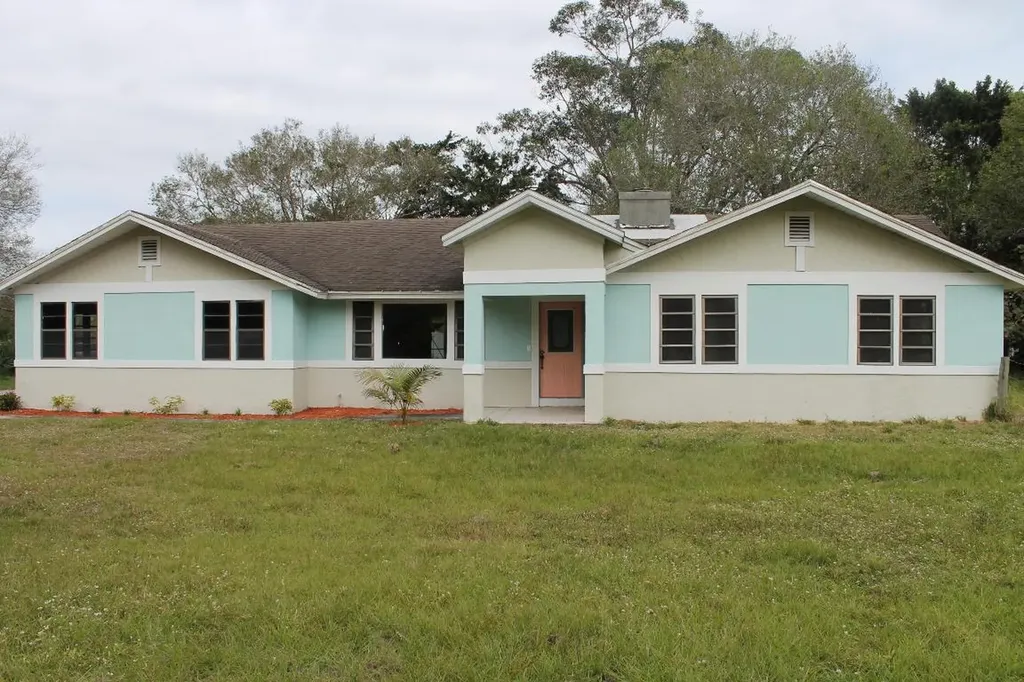 7003 SW 39th Street Palm City FL 34990