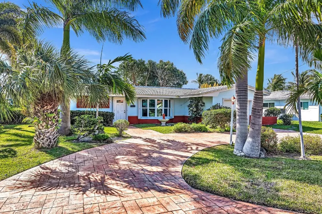1351 SW 4th Court Boca Raton FL 33432