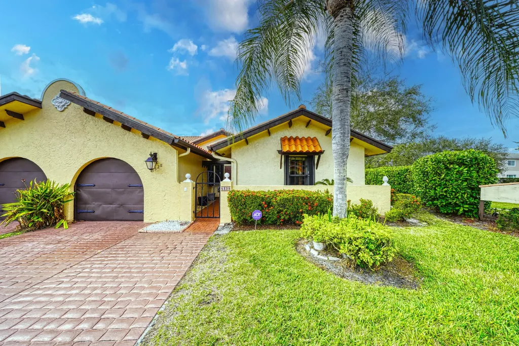 5328 Bolero Circle Delray Beach FL 33484