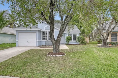 18 Misty Meadow Drive Boynton Beach FL 33436