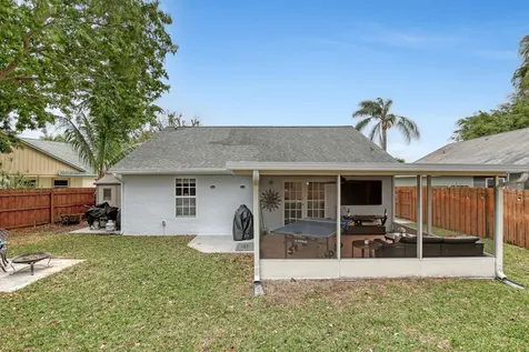 18 Misty Meadow Drive Boynton Beach FL 33436