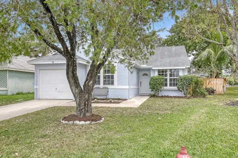 18 Misty Meadow Drive Boynton Beach FL 33436