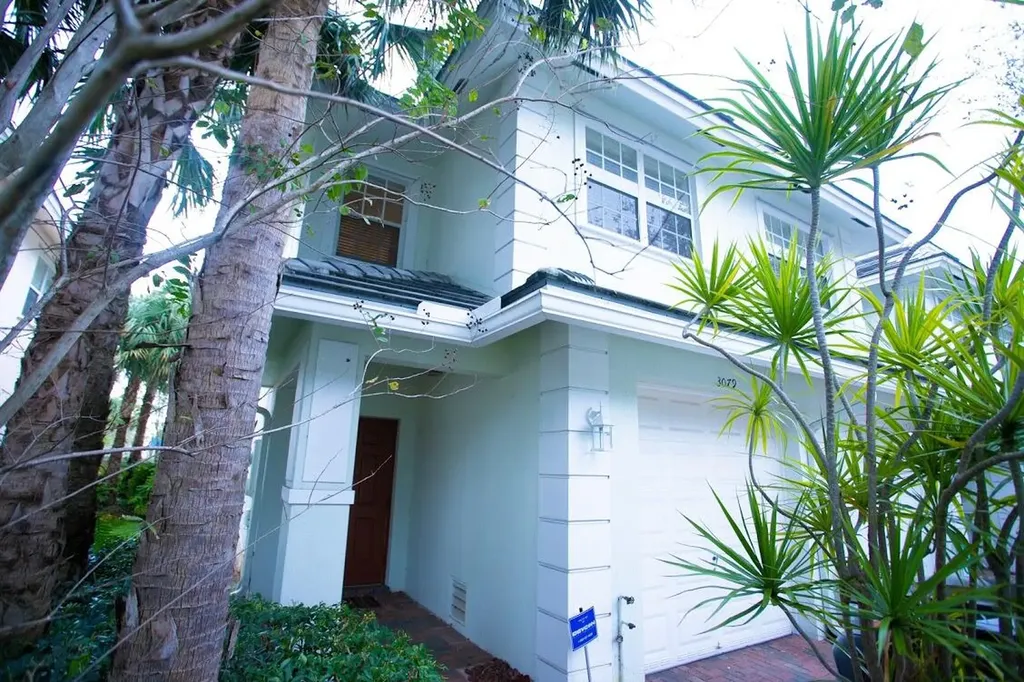 3079 NW 30th Place Oakland Park FL 33311