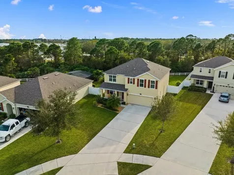 1415 Lexington Square SW Vero Beach FL 32962
