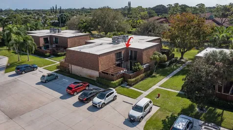 1019 10th Lane Greenacres FL 33463