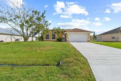 3791 SW Wycoff Street Port St Lucie FL 34953