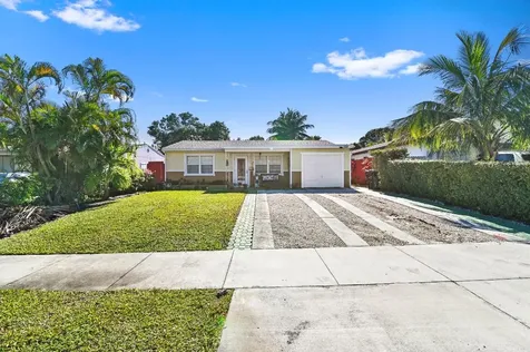 1601 17th Avenue N Lake Worth Beach FL 33460