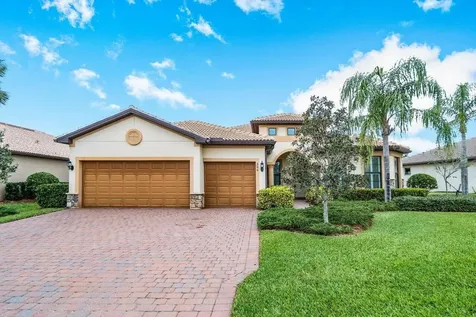 306 SE Huntington Circle Port St Lucie FL 34984