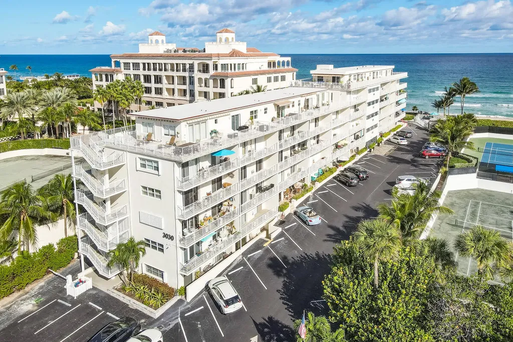3030 S Ocean Boulevard S Palm Beach FL 33480