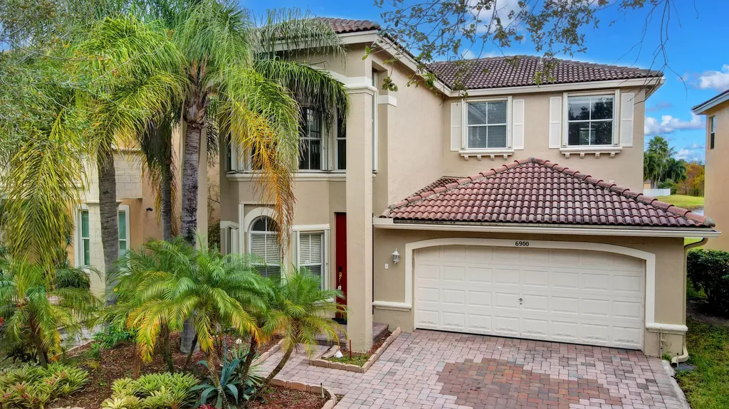 6900 Bruce Court Lake Worth FL 33463