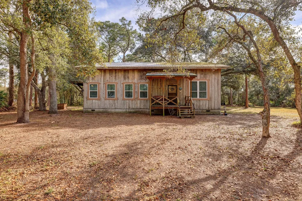 1376 NE 144th Street Okeechobee FL 34972