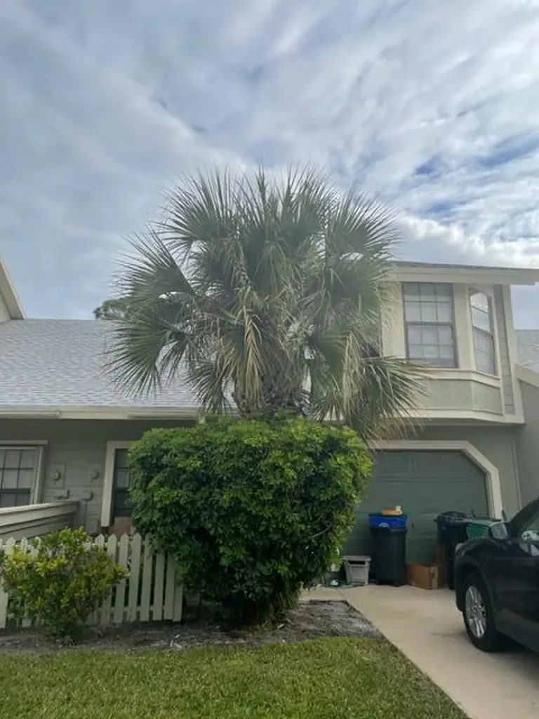 1413 SE Colchester Circle Port St Lucie FL 34952