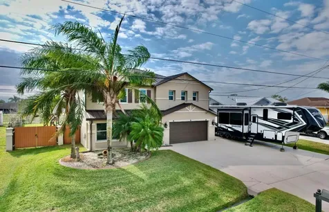 410 SW Jeanne Avenue Port St Lucie FL 34953