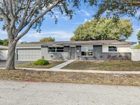 4461 NW 5th Place Plantation FL 33317
