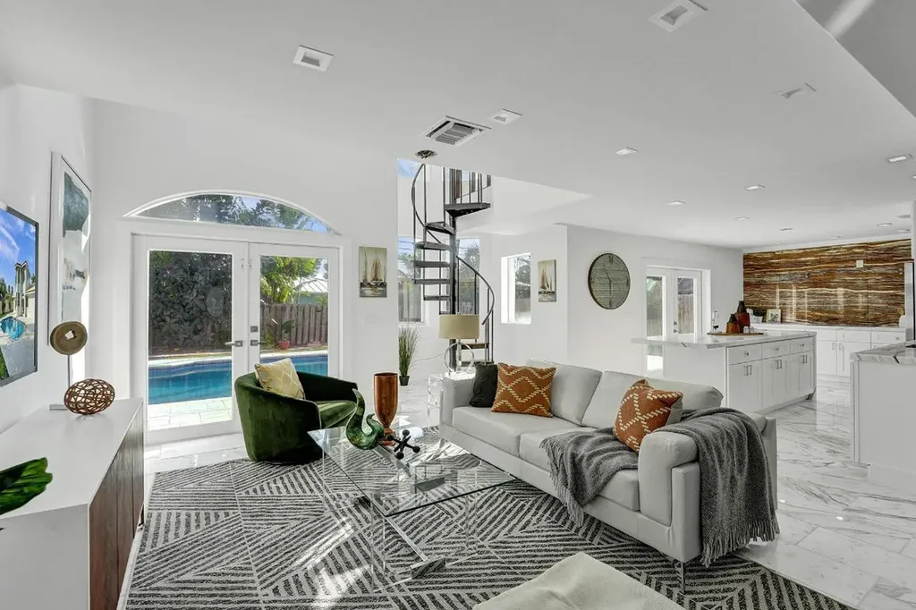 1328 W Camino Real Boca Raton FL 33486