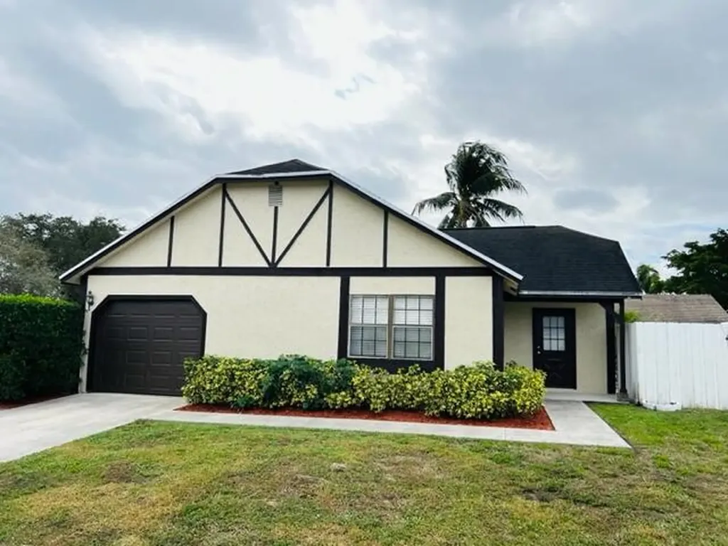 11120 Goss Lane Boca Raton FL 33428