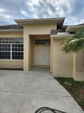 1214 SW Emerald Avenue Port St Lucie FL 34953