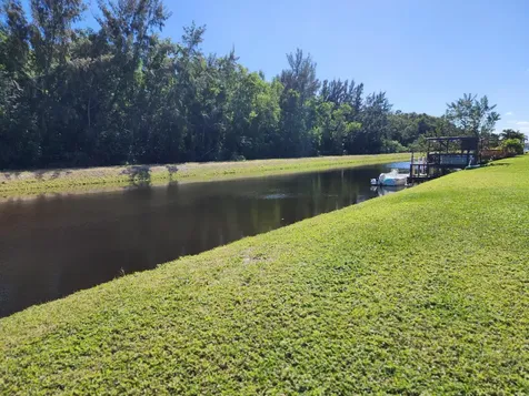 94 Mayfair Lane Boynton Beach FL 33426