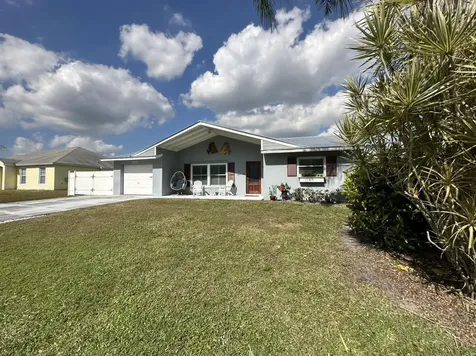 691 SE Crescent Avenue Port St Lucie FL 34984