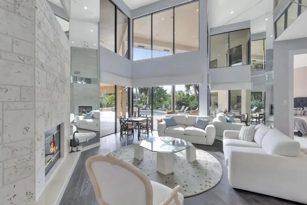 19645 Oakbrook Circle Boca Raton FL 33434