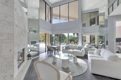 19645 Oakbrook Circle Boca Raton FL 33434