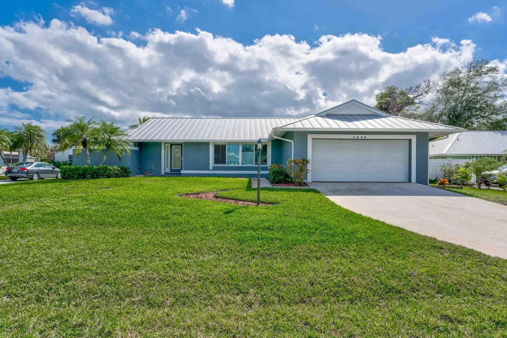 2946 SE Glasgow Drive Stuart FL 34997
