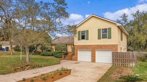 330 10th Street SW Vero Beach FL 32962