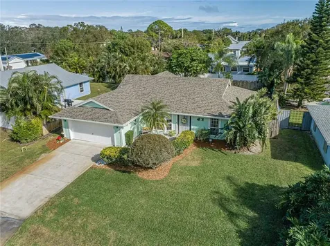 180 11th Avenue Vero Beach FL 32962